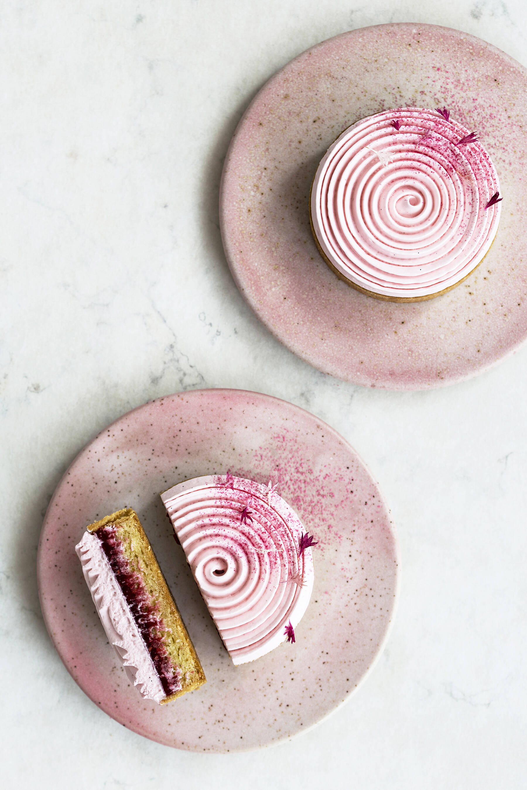 Raspberry rhubarb tarts with meringue