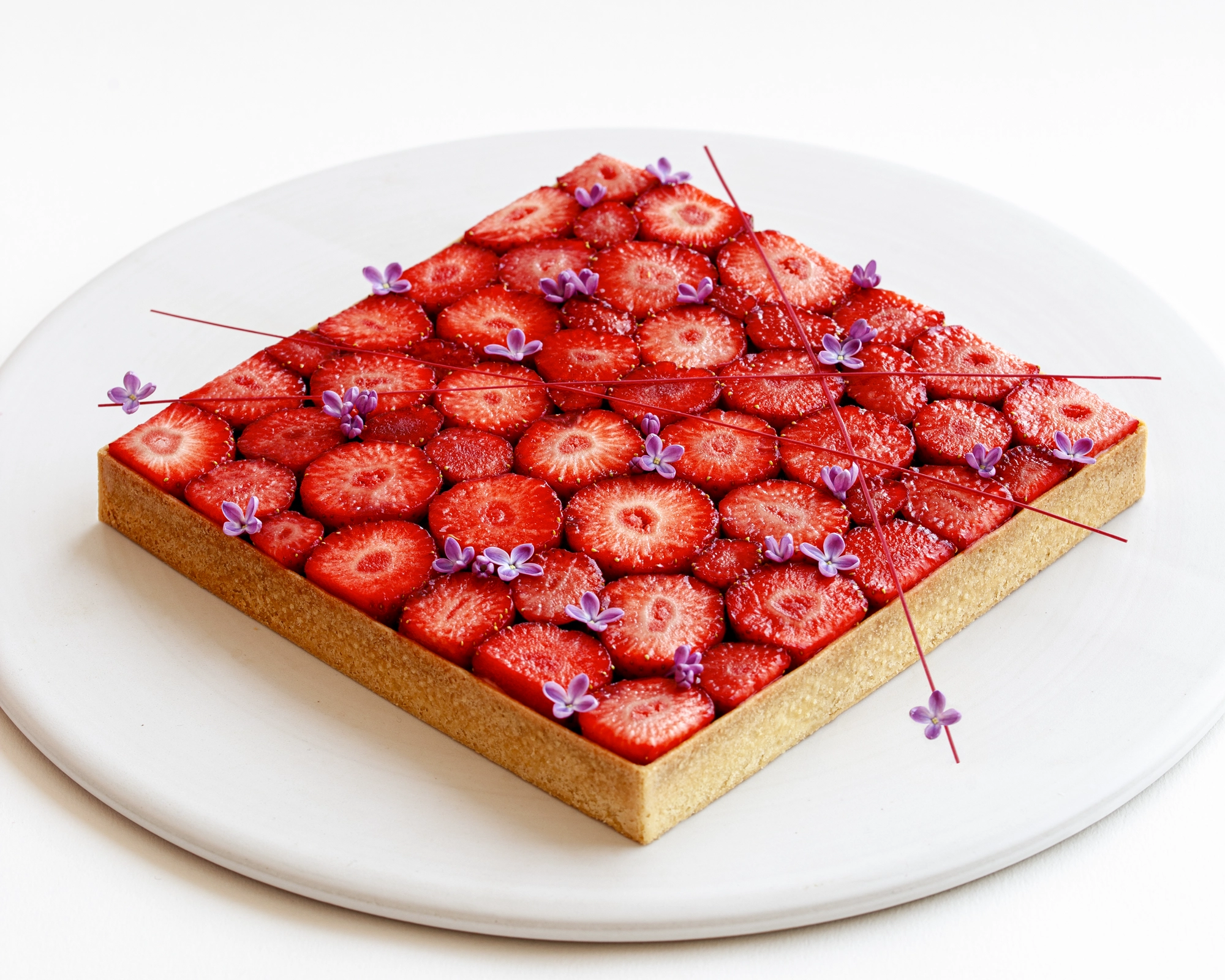 Strawberry vanilla tart