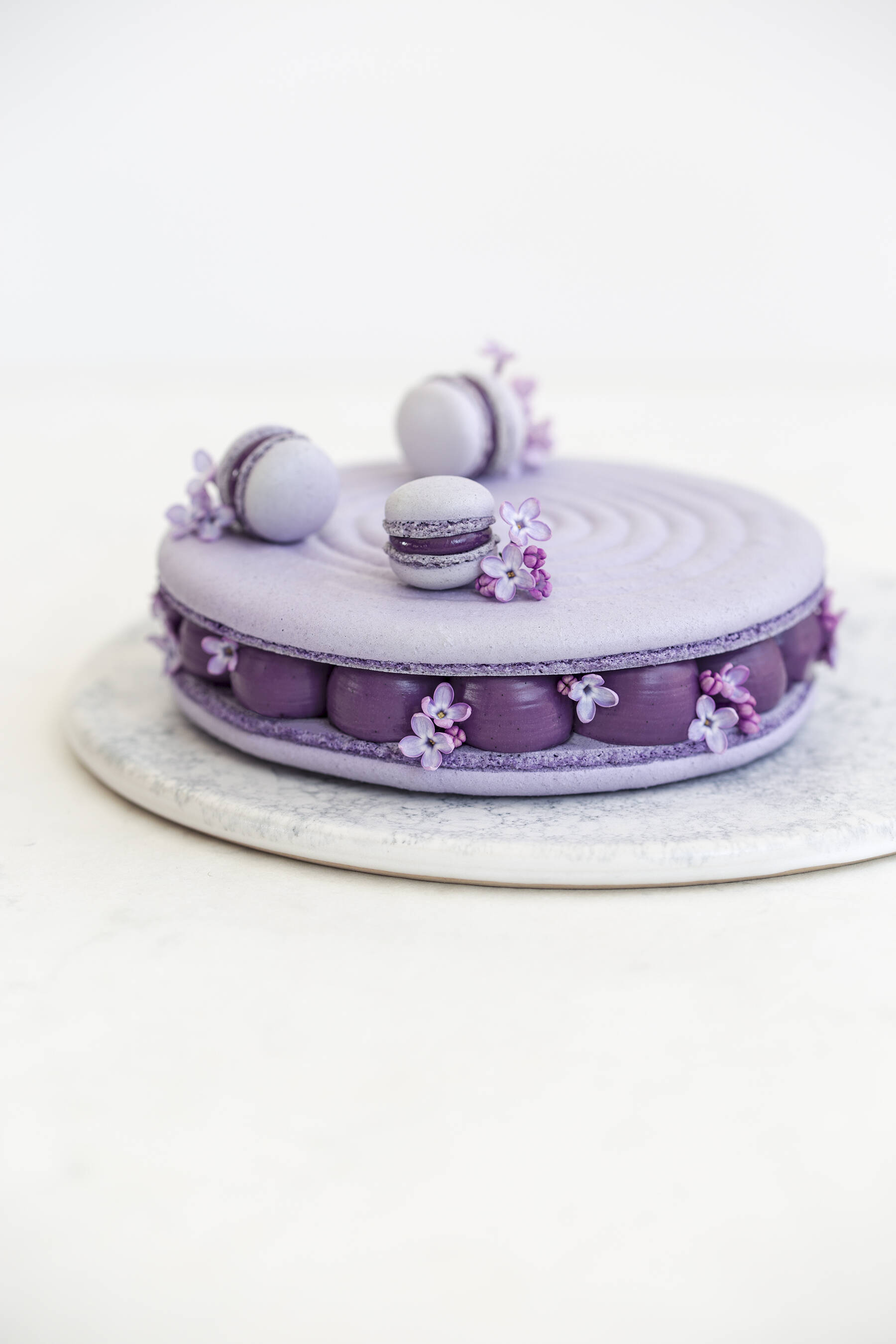 Letter macaron cake