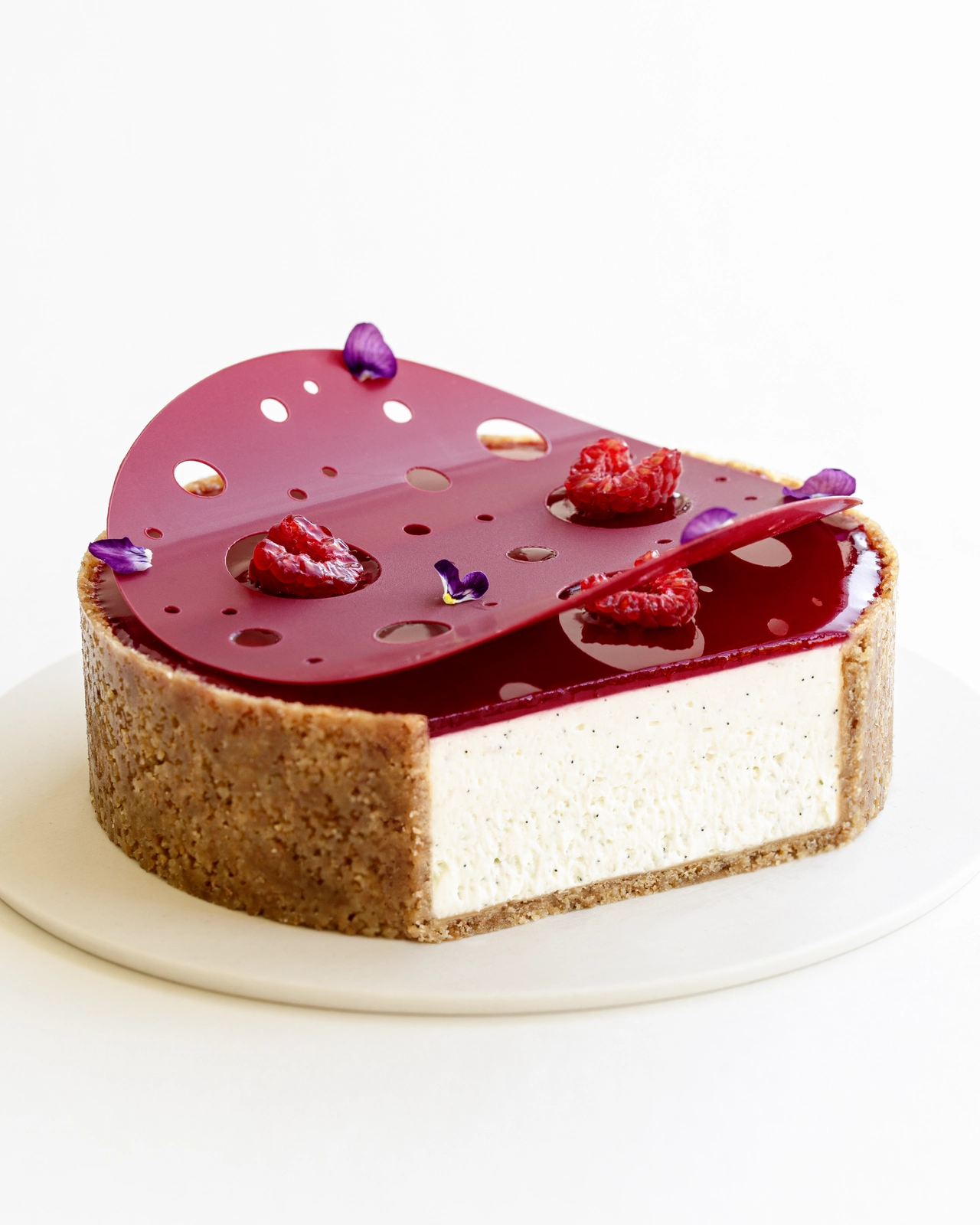 RASPBERRY VANILLA CHEESECAKE